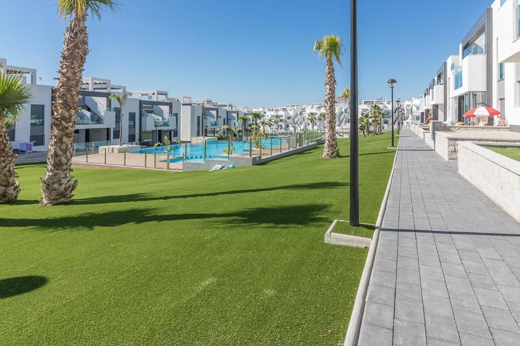 Calle Bullas Topfloor Lejlighed Torrevieja Dış mekan fotoğraf