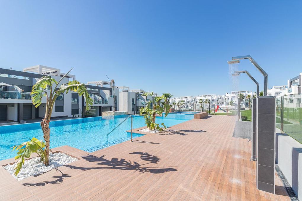 Calle Bullas Topfloor Lejlighed Torrevieja Dış mekan fotoğraf